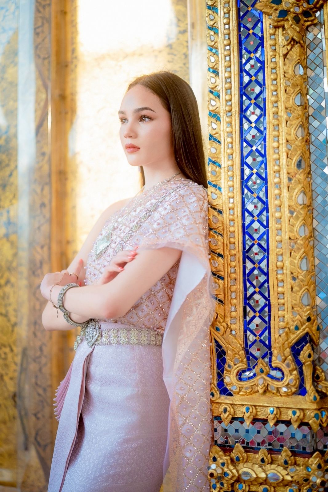 Thai costume at Wat Arun